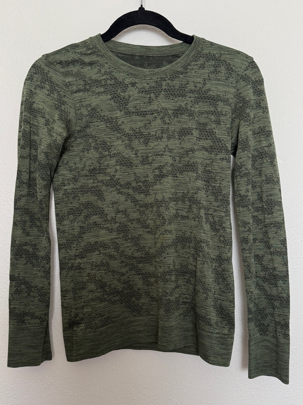Lululemon Swiftly Breathe Long Sleeve Dot Scape Rainforest Green Top
